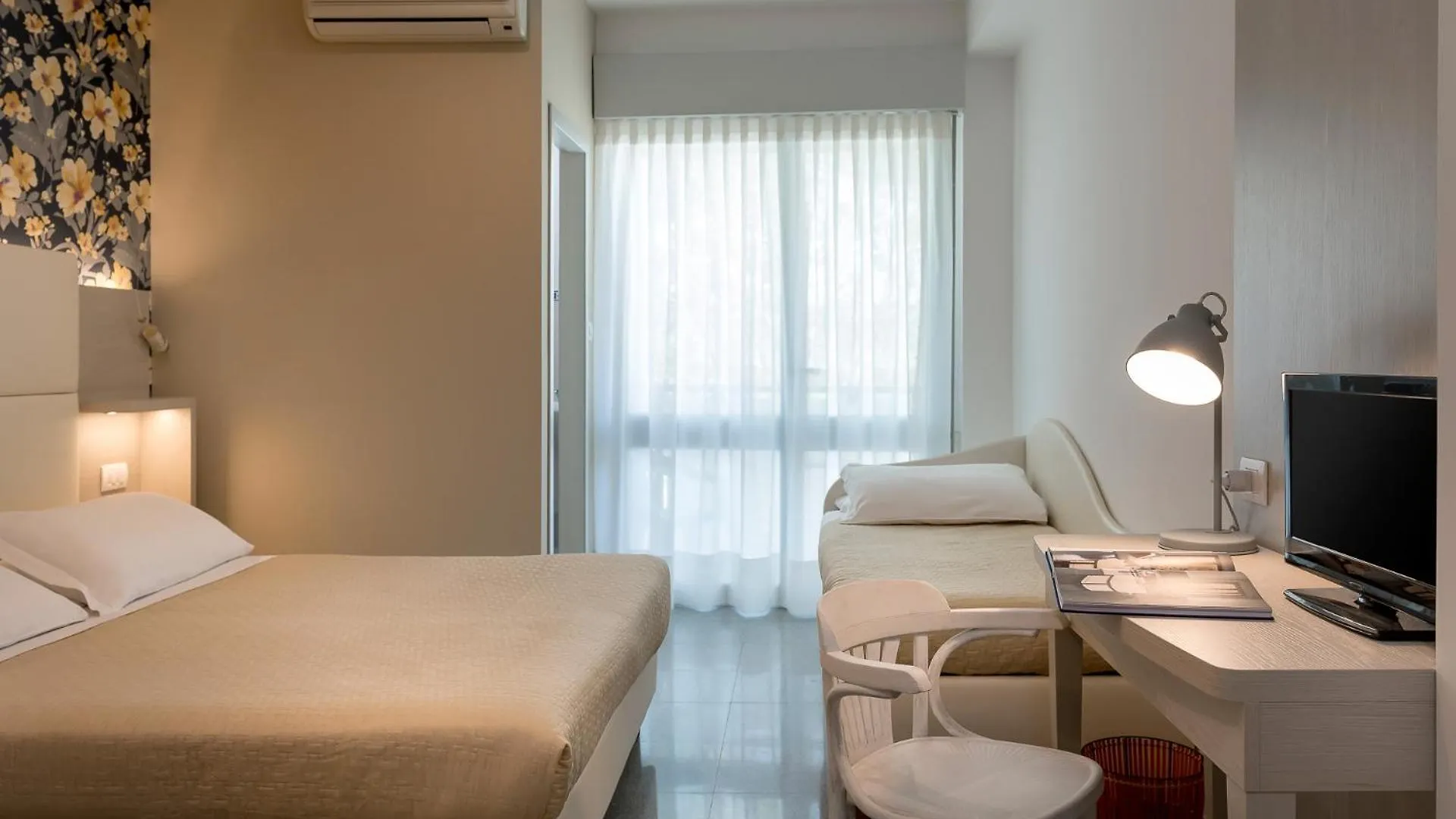 Hotel Corona Riccione