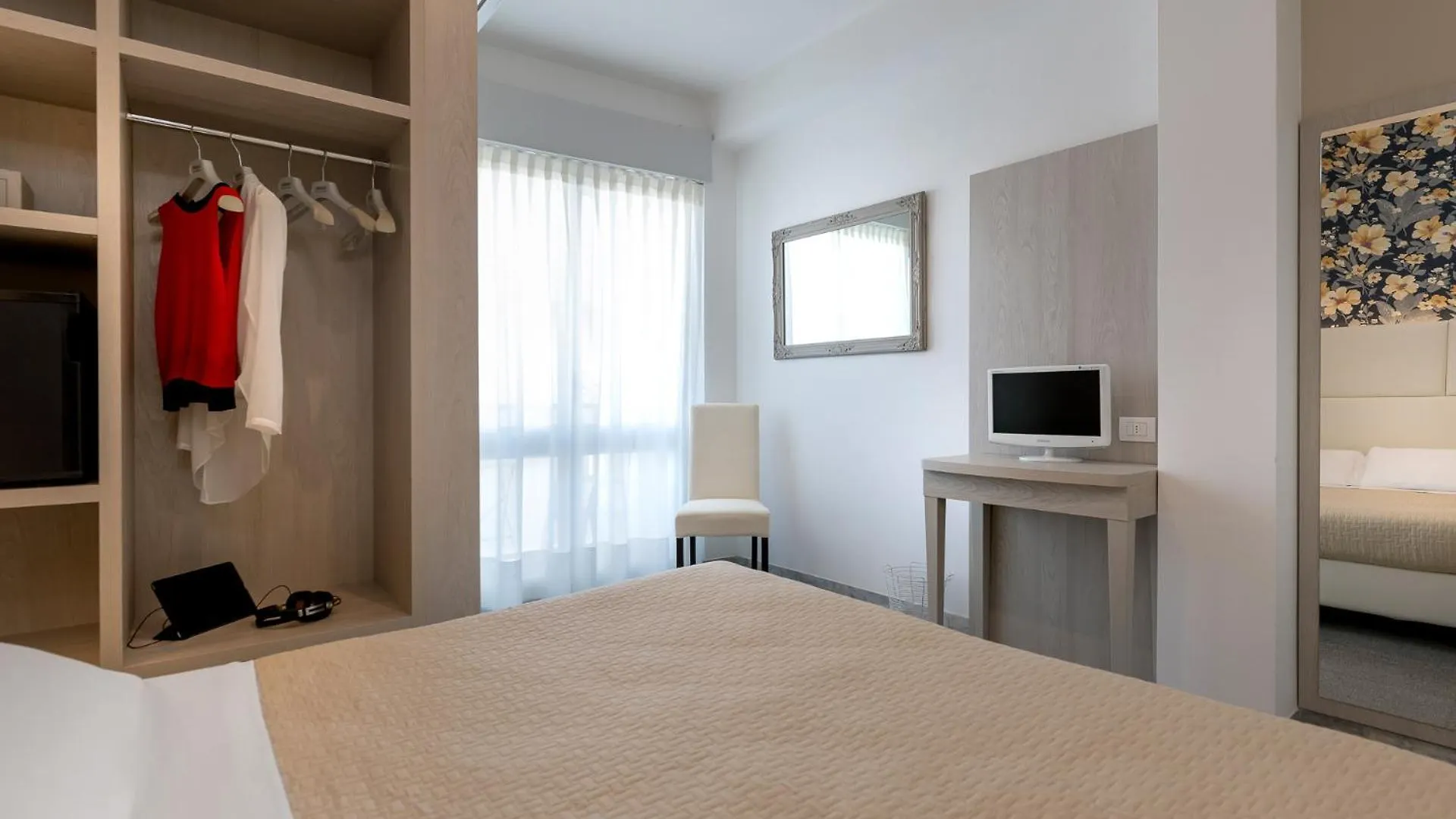 Hotel Corona Riccione