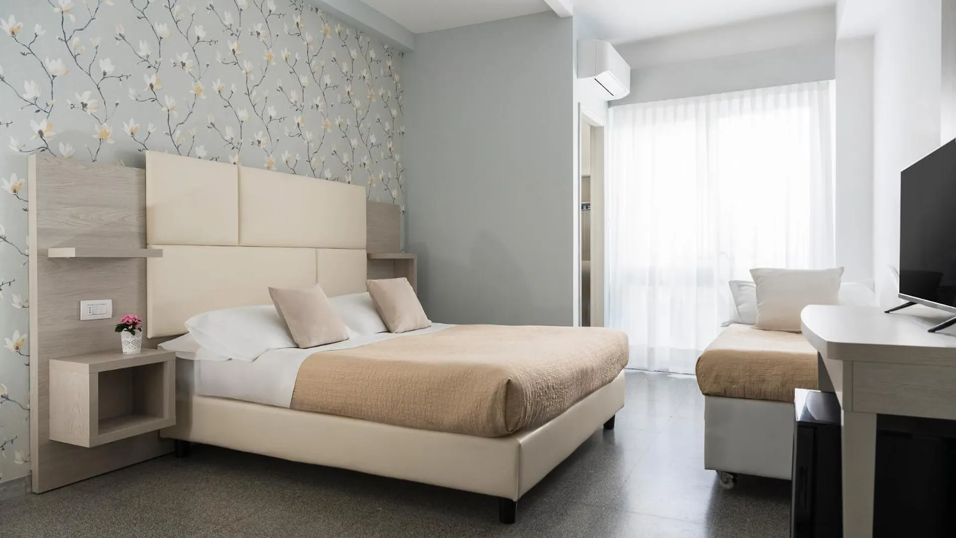 Hotel Corona Riccione