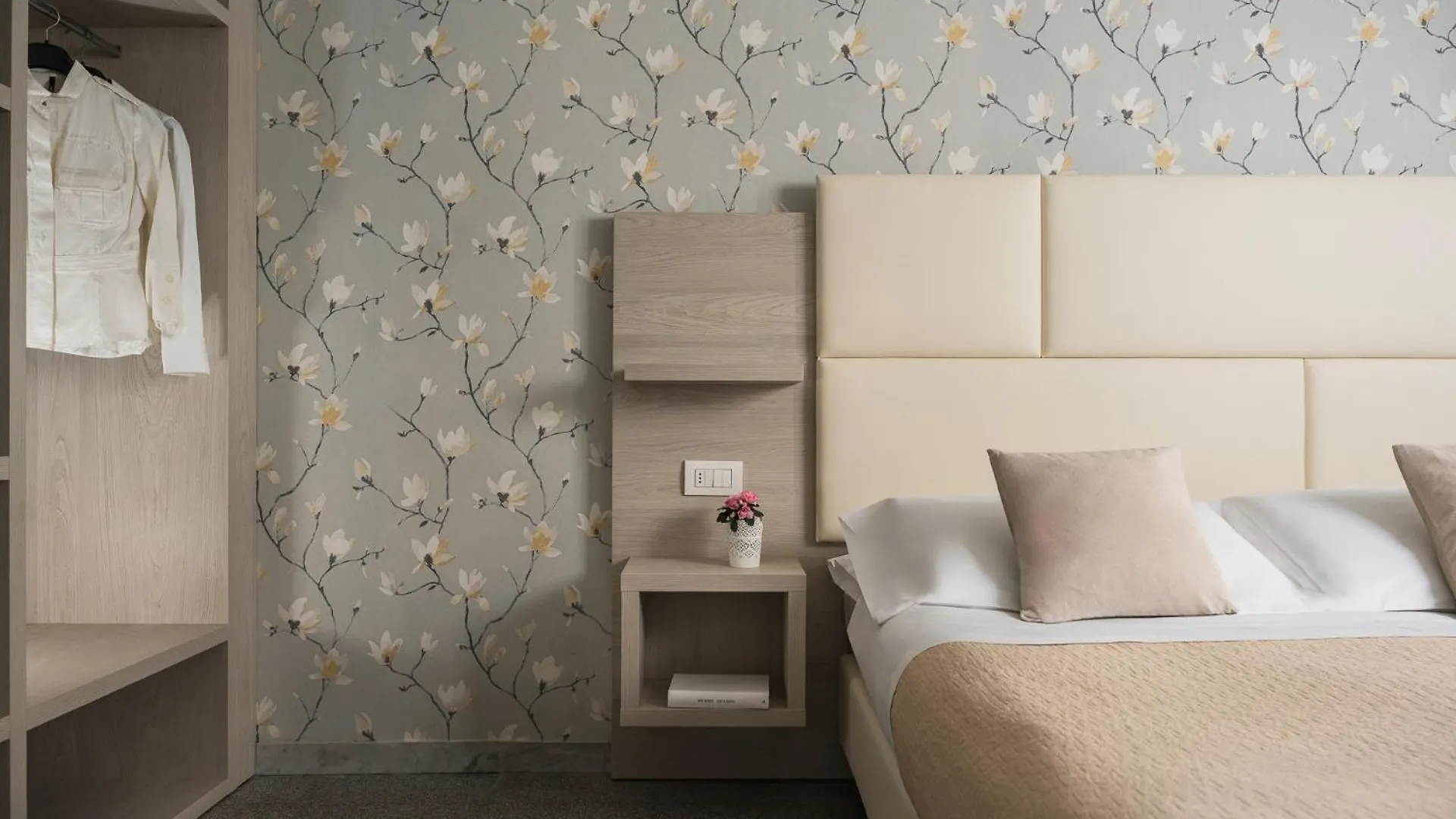 Hotel Corona Riccione Italien